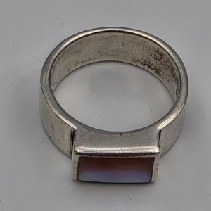 Mother of Pearl/Sterling Silver Ring Size 8.25
