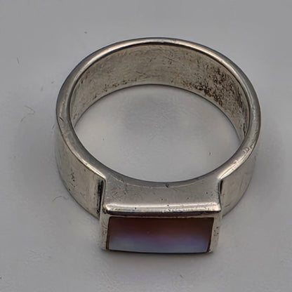 Mother of Pearl/Sterling Silver Ring Size 8.25