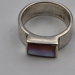 Mother of Pearl/Sterling Silver Ring Size 8.25