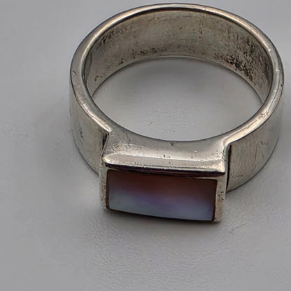 Mother of Pearl/Sterling Silver Ring Size 8.25