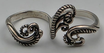CAROLYN POLLACK Signed/Sterling Silver Double Ring Sizes 6.75 and 7.25