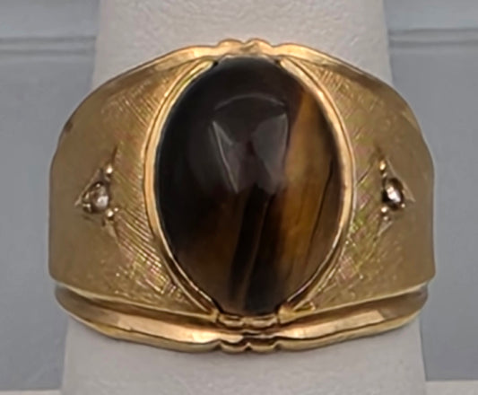 Tigers Eye Cabochon/Clear Zircon Chip/Gold Plated Cocktail Ring Size 8.75