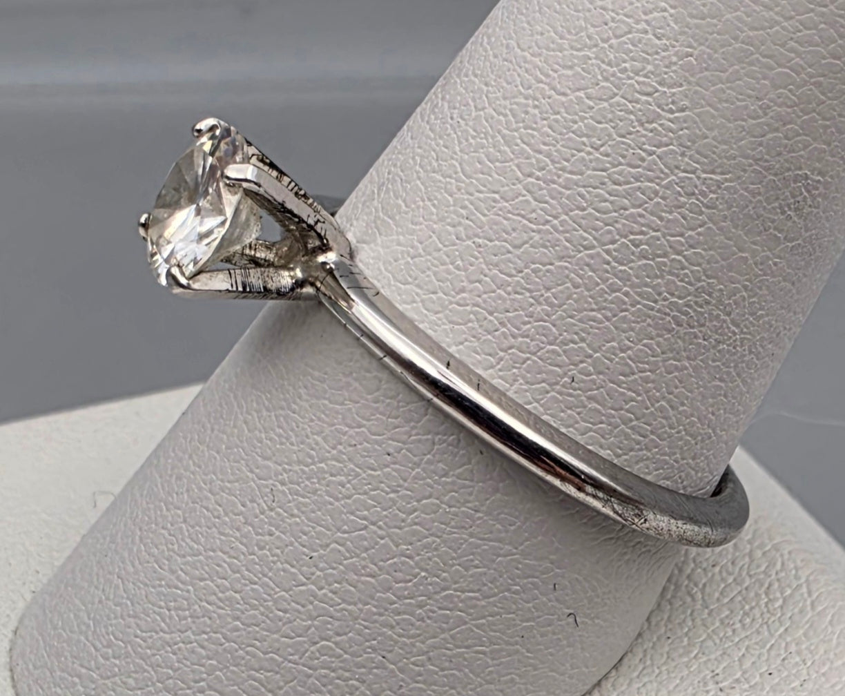 JOSEPH ESPOSITO Signed Cubic Zirconia Solitaire/Sterling Silver Ring Size 9.75