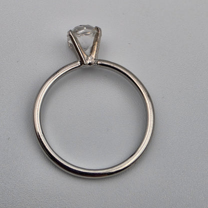 UNCAS Clear Glass/Silver Plated Solitaire Ring Size 10