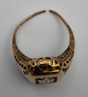 14k Antique Signet Ring 2.8 grams