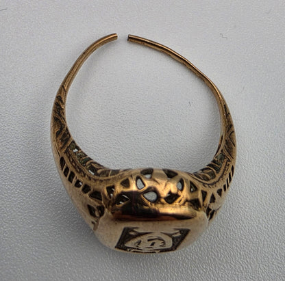 14k Antique Signet Ring 2.8 grams