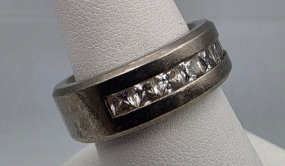 METAL MASTERS Titanium/Clear Cubic Zirconia Channel Set Band Ring Size 8