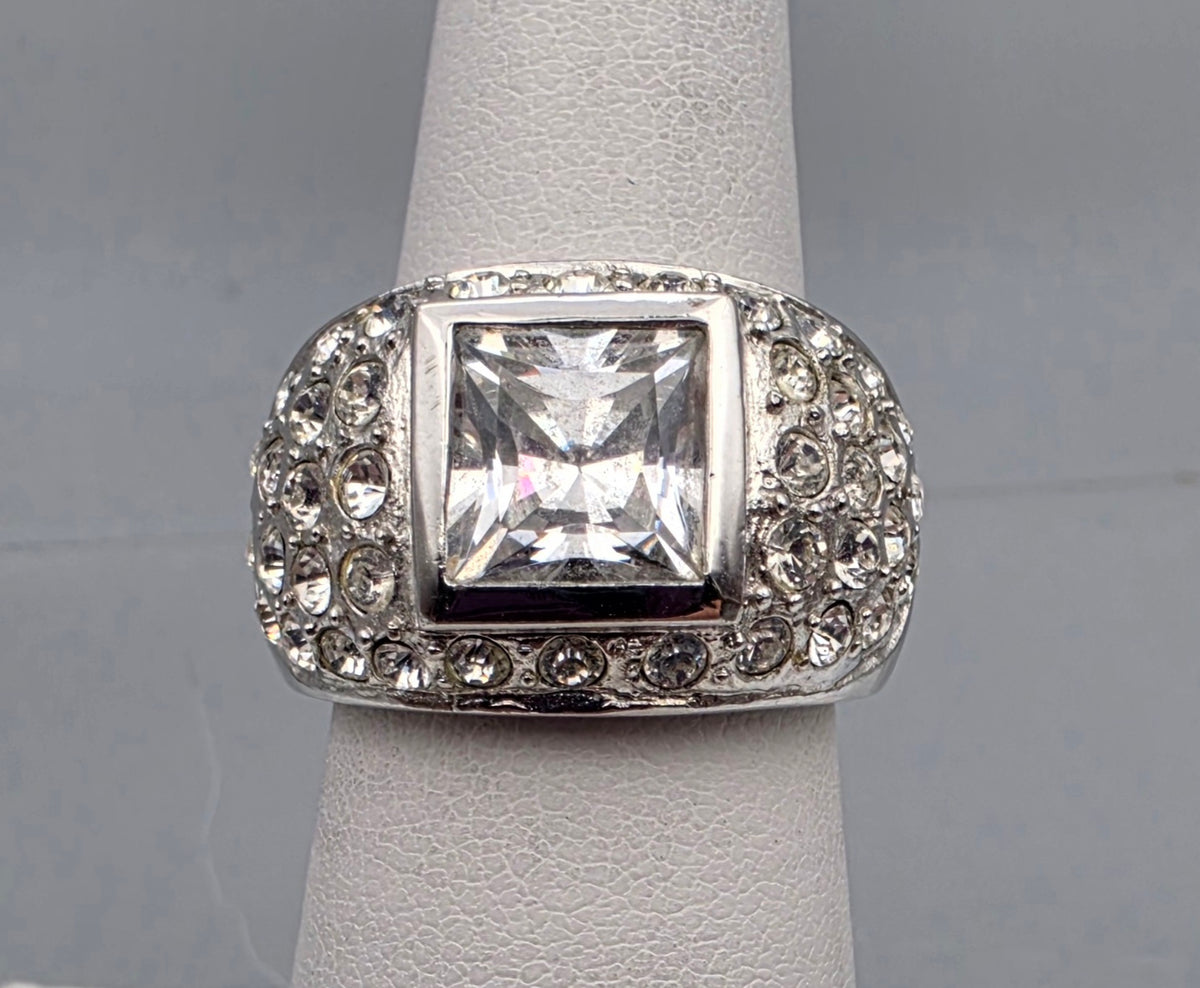 Silver Tone/Clear Rhinestone Dome Ring Size 7