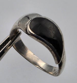 Sterling Silver/Inlaid Onyx Ring Size 5.5