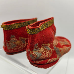 Red Felted Wool/Gold Painted Vintage 1930's-1940's Childs Christmas House Slippers