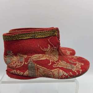 Red Felted Wool/Gold Painted Vintage 1930's-1940's Childs Christmas House Slippers