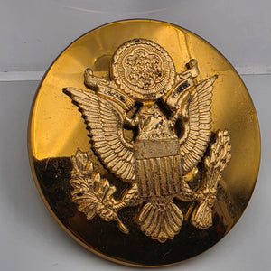 WWII US ARMY Gold Tone Enlisted Service Visor/Hat Cap Front Emblem