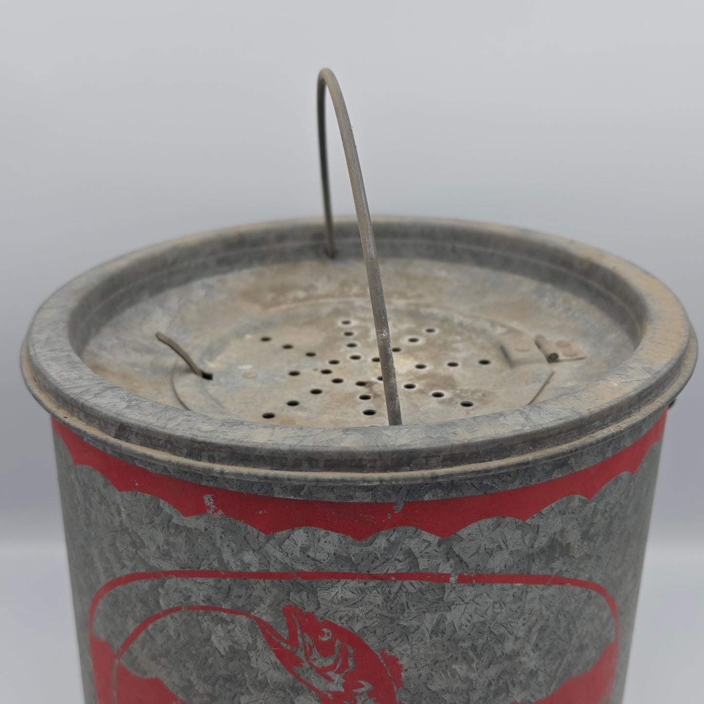 MIT SHEA Galvanized Floating Minnow Bucket/Better Bilt Model# 77-10