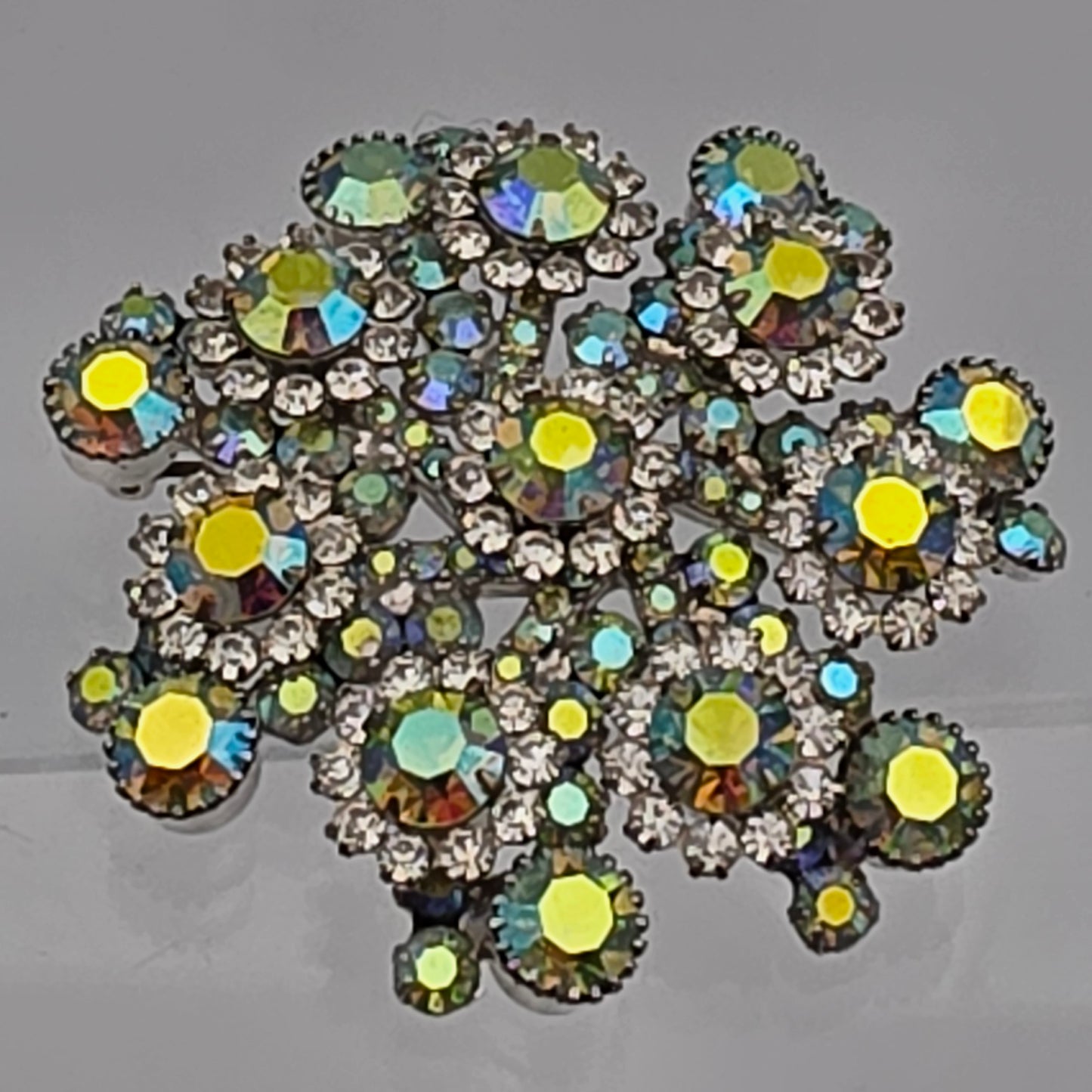 JULIANA By Delizza & Elster #1422 Verified Aurora Borealis 2.5" Vintage Brooch