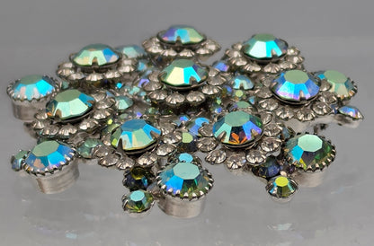 JULIANA By Delizza & Elster #1422 Verified Aurora Borealis 2.5" Vintage Brooch