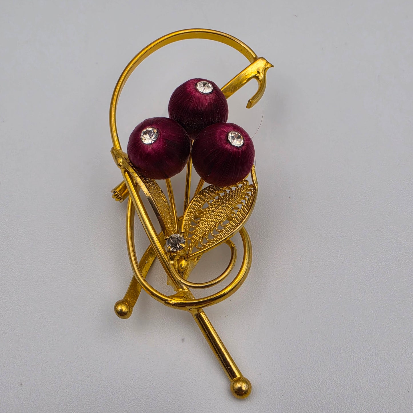 1950's Vintage Red Silk Wrapped Bead/Clear Rhinestone/Gold Tone Vintage 2.75" Floral Brooch
