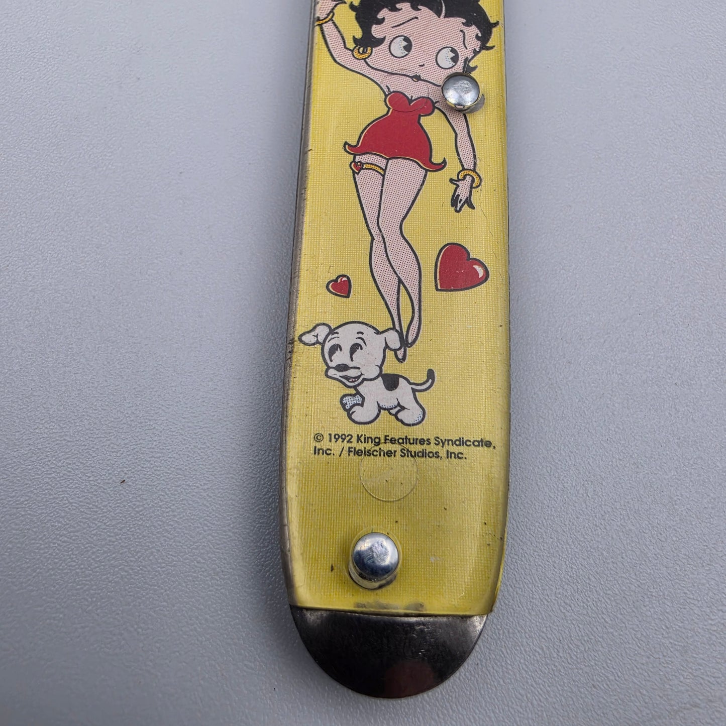 NOVELTY CUTLERY IRELAND BETTY BOOP Yellow Vintage 1992 Pocket Knife