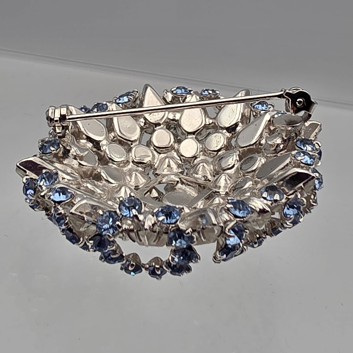 1950's- 1960's Multilayered Rosette/Blue/Clear Rhinestone Vintage Brooch