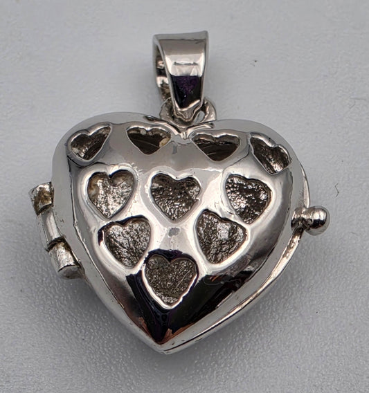 18KGF Heart Shaped/Heart Cutout Locket Pendant