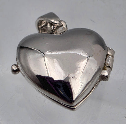 18KGF Heart Shaped/Heart Cutout Locket Pendant