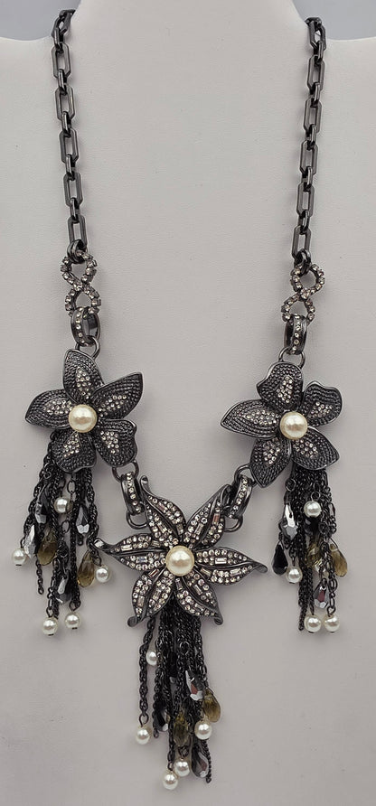 WHITE HOUSE BLACK MARKET Faux Pearl/Clear Rhinestone Floral 20" Statement Necklace
