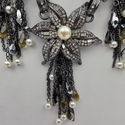 WHITE HOUSE BLACK MARKET Faux Pearl/Clear Rhinestone Floral 20" Statement Necklace
