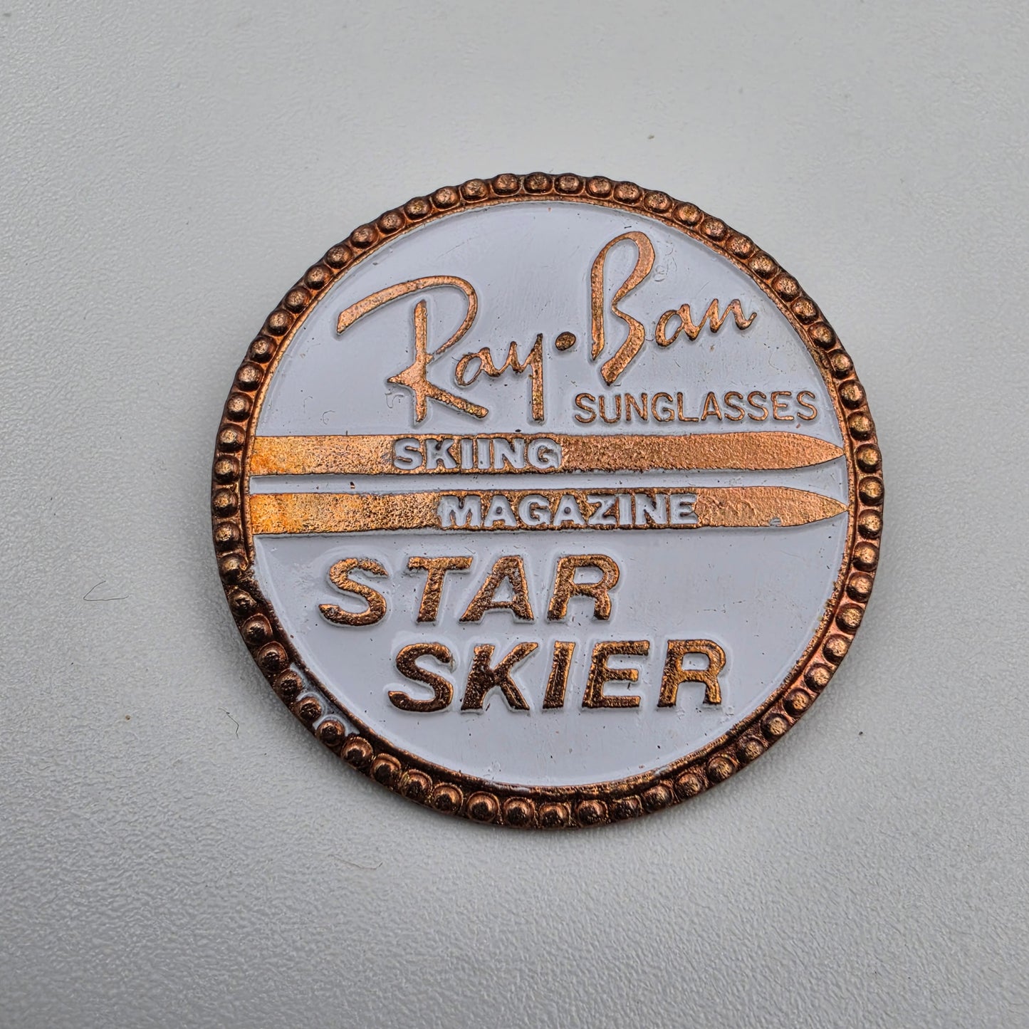 RAY BAN Vintage Star Skier Campaign/White Enamel Inlay Promotional Lapel/Hat Pin