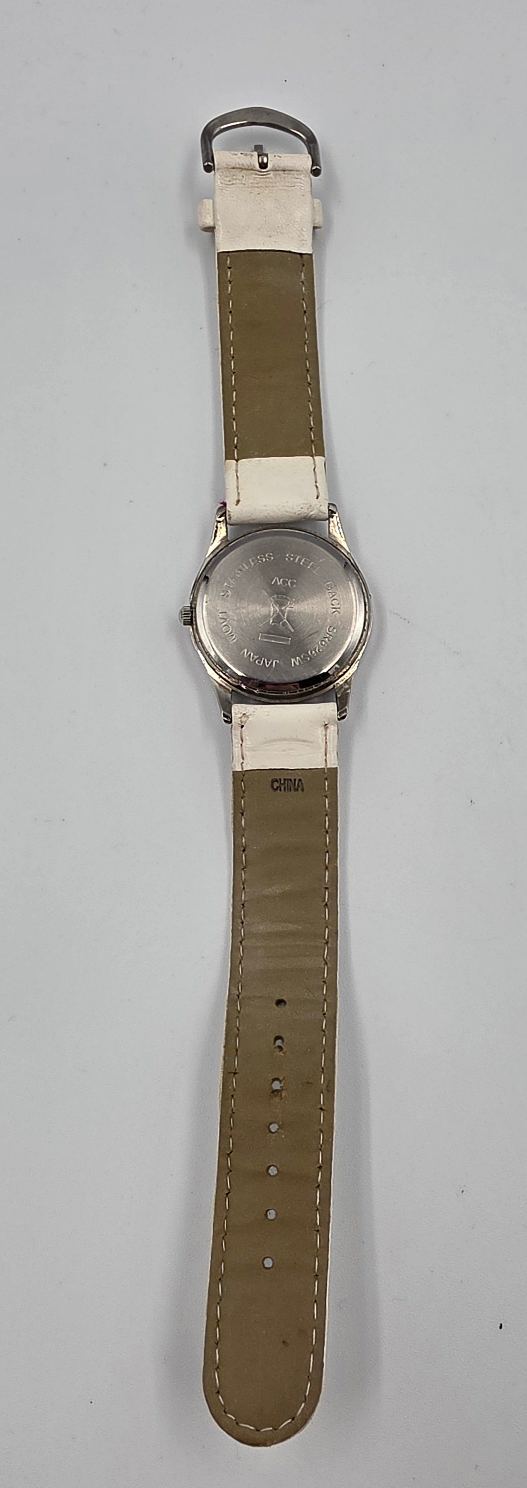 AVON 2011 Spring Fling Collection/White Ladybug Watch