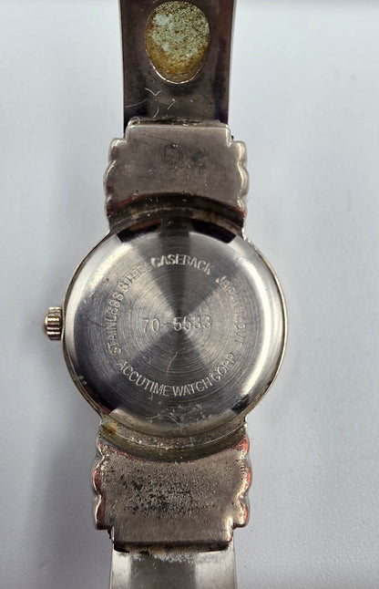 VIVANI ACCUTIME Vintage 1990's Silver Tone/Stone Cabochon Clamper Bracelet Watch