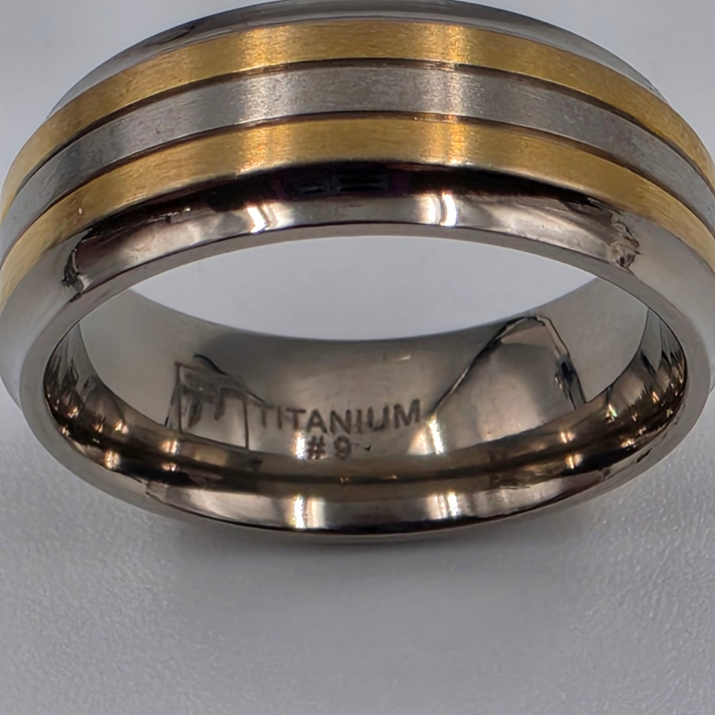 Titanium/ Gold and Silver Tone Men's Ring Size 9