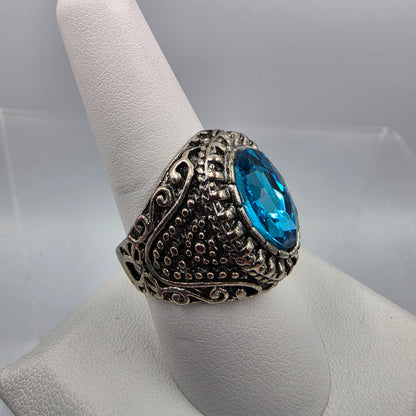 Silver Plated/Blue Crystal Rhinestone Ring Size 9