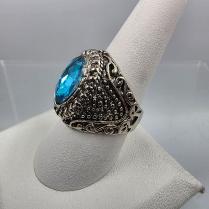 Silver Plated/Blue Crystal Rhinestone Ring Size 9