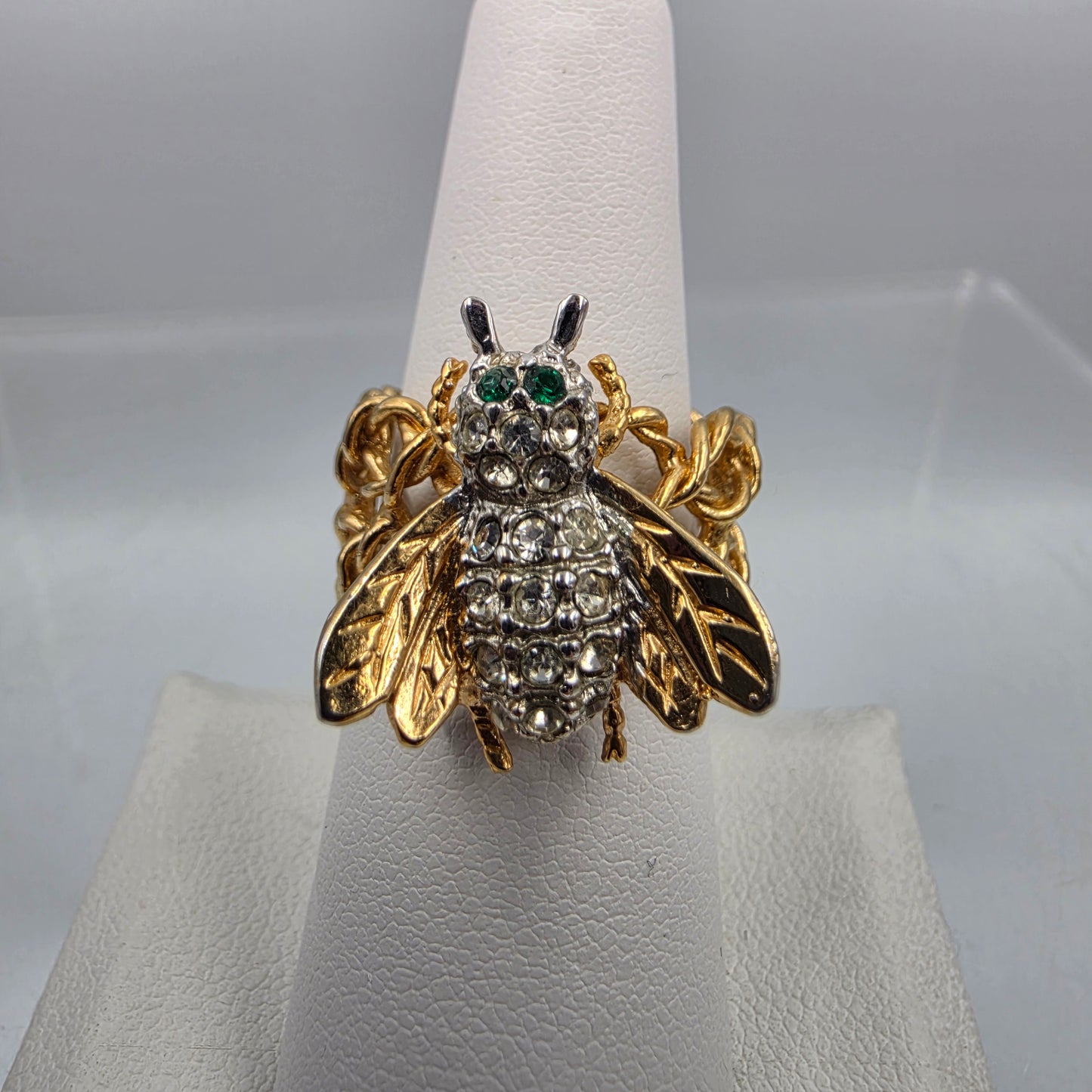 18k Heavy Gold Electroplated Honey Bee/Green and Clear Crystal Rhinestone Ring Size 7