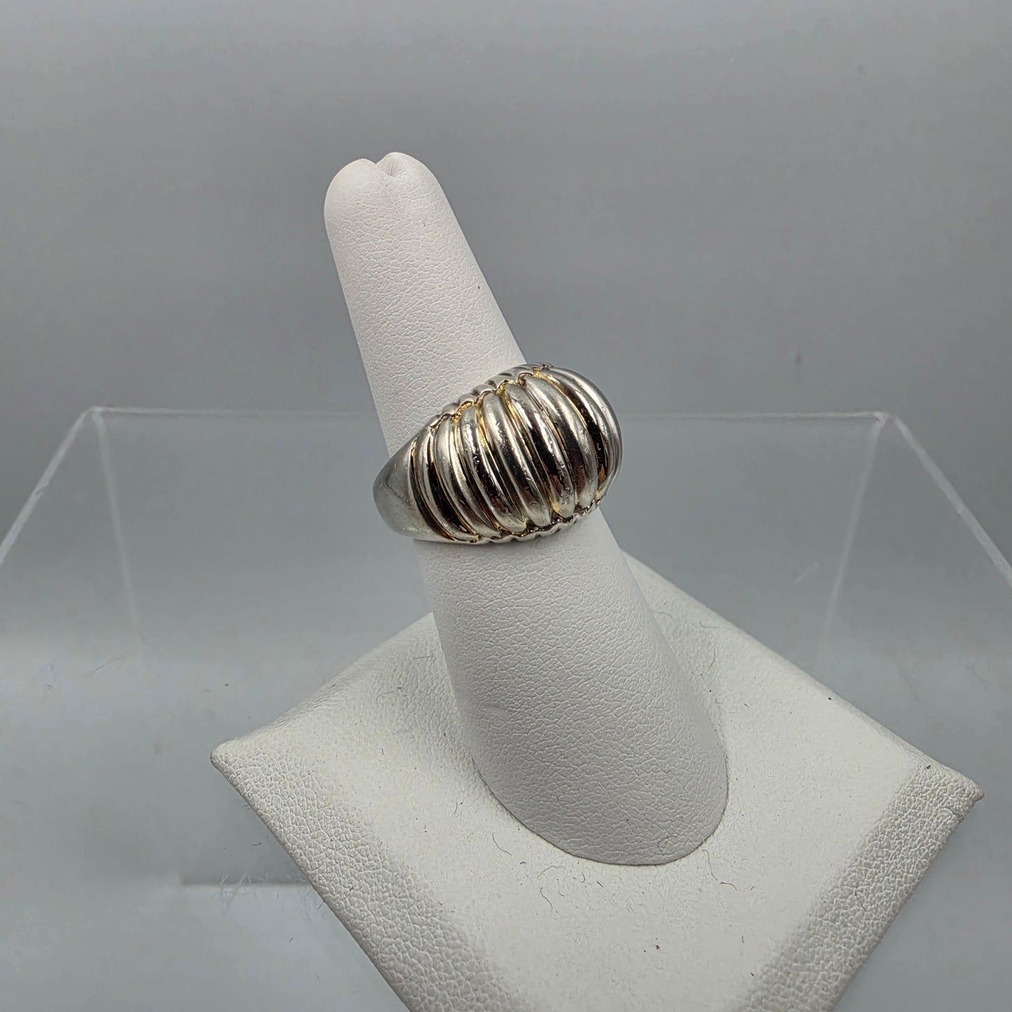 SSCI Silver Spec Specialists Inc Sterling Silver Ribbed Dome Ring Size 6.75