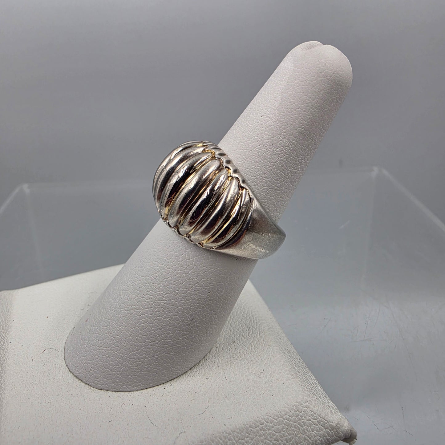 SSCI Silver Spec Specialists Inc Sterling Silver Ribbed Dome Ring Size 6.75