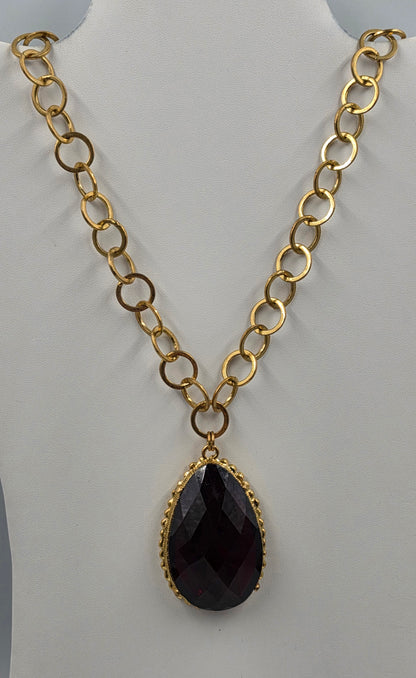 30" Red Faceted Acrylic Stone/Gold Tone Circular Link Chain Necklace