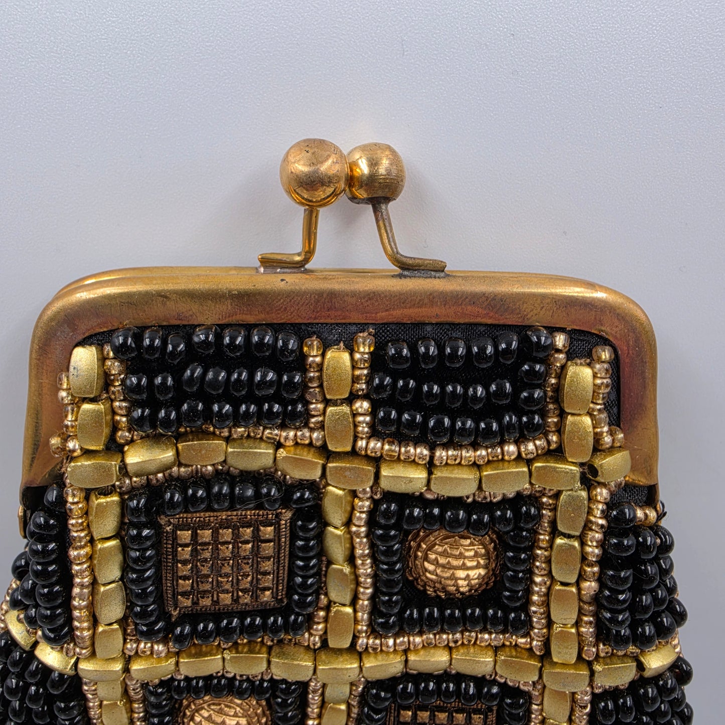 BOUGAINVILLEA  Vintage Black/Gold Beaded Coin Purse With Extra Beads