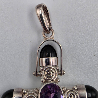 SAJEN Sterling Silver/Amethyst/Onyx Filagree Pendant