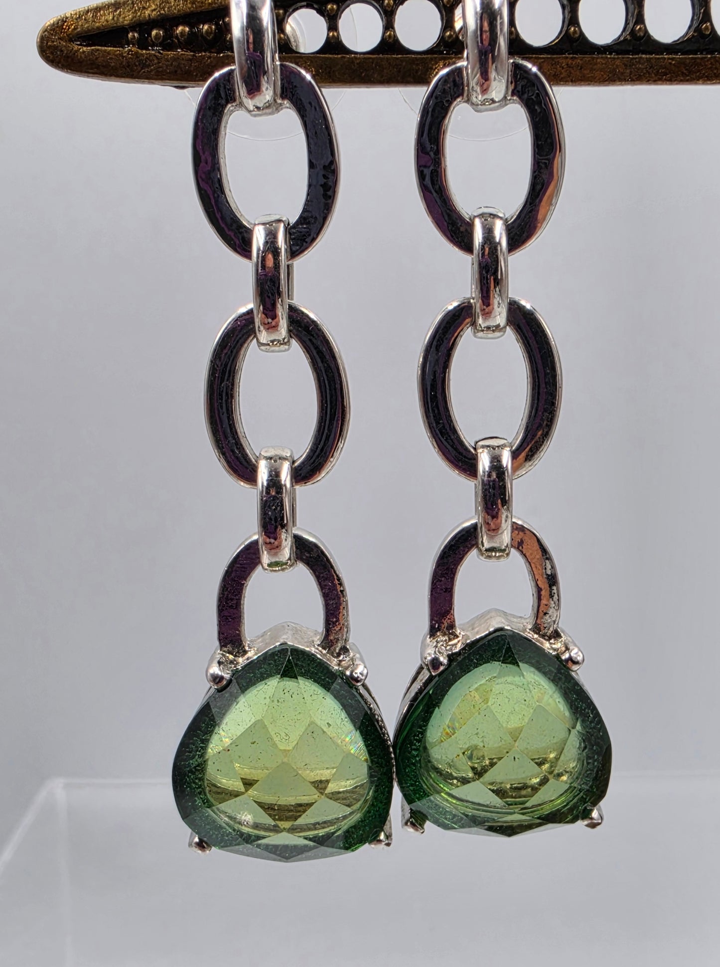 ANNE KLEIN Vintage Green Glass Rhinestone/ Silver Tone Dangle Earrings