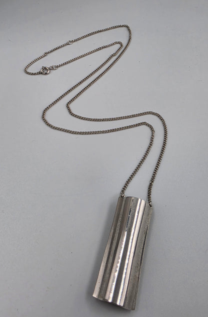 AVON Vintage 1977 21"-23" "Ariane 77" Perfume Holder Necklace