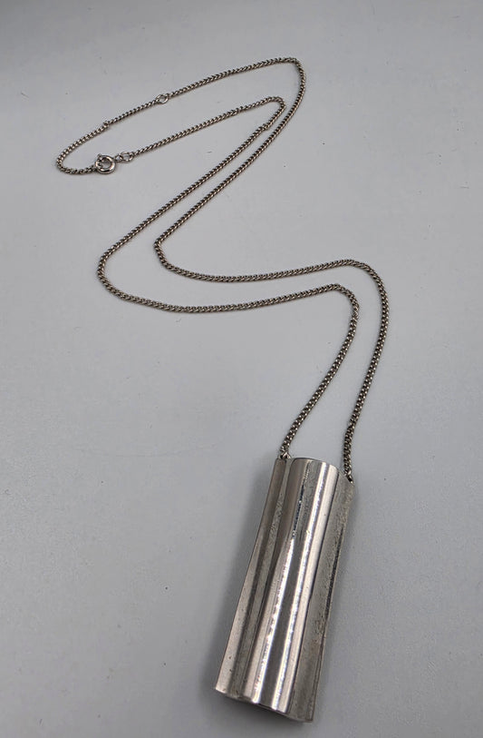 AVON Vintage 1977 21"-23" "Ariane 77" Perfume Holder Necklace