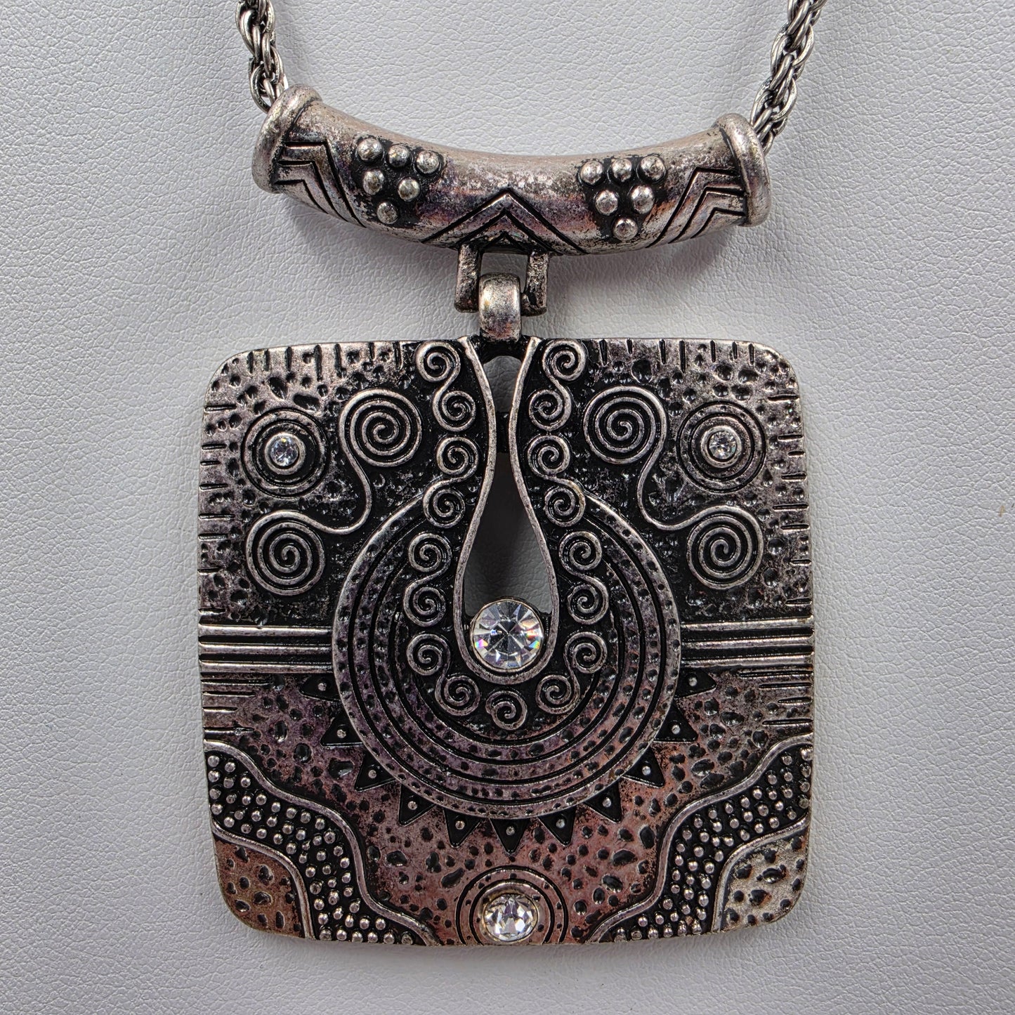 16"-19" Silver Tone/ Clear Crystal Rhinestone Southwest Style Square Pendant Necklace