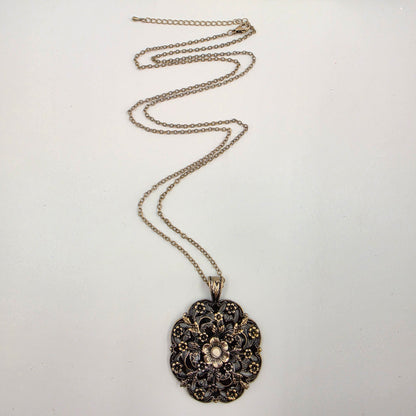 35"-38" Adjustable Vintage Black Enamel/Silver Plated Filagree Floral Necklace