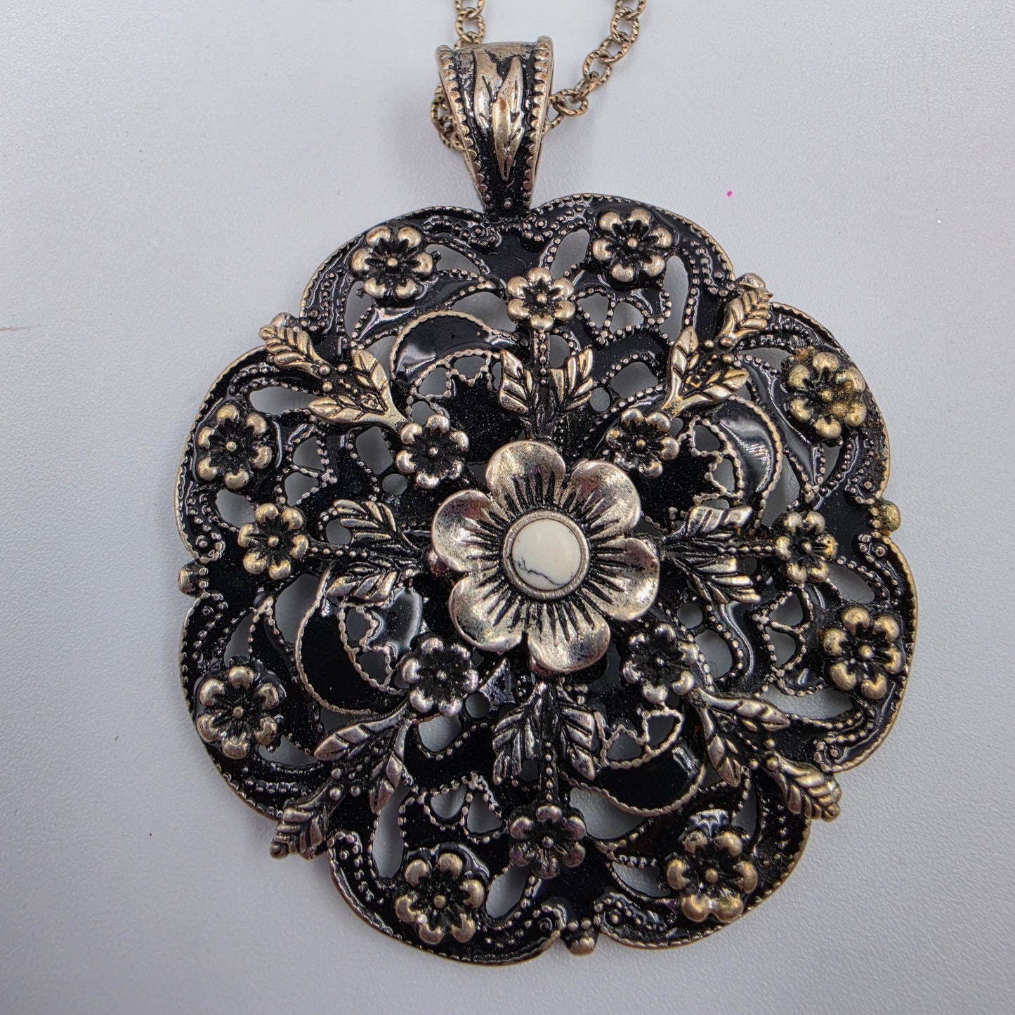 35"-38" Adjustable Vintage Black Enamel/Silver Plated Filagree Floral Necklace