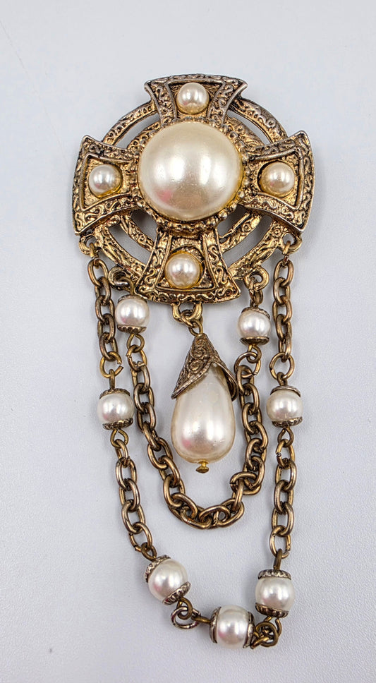 Vintage 1950's Antiqued Gold Tone/Faux Pearl Double Chain Charm Brooch