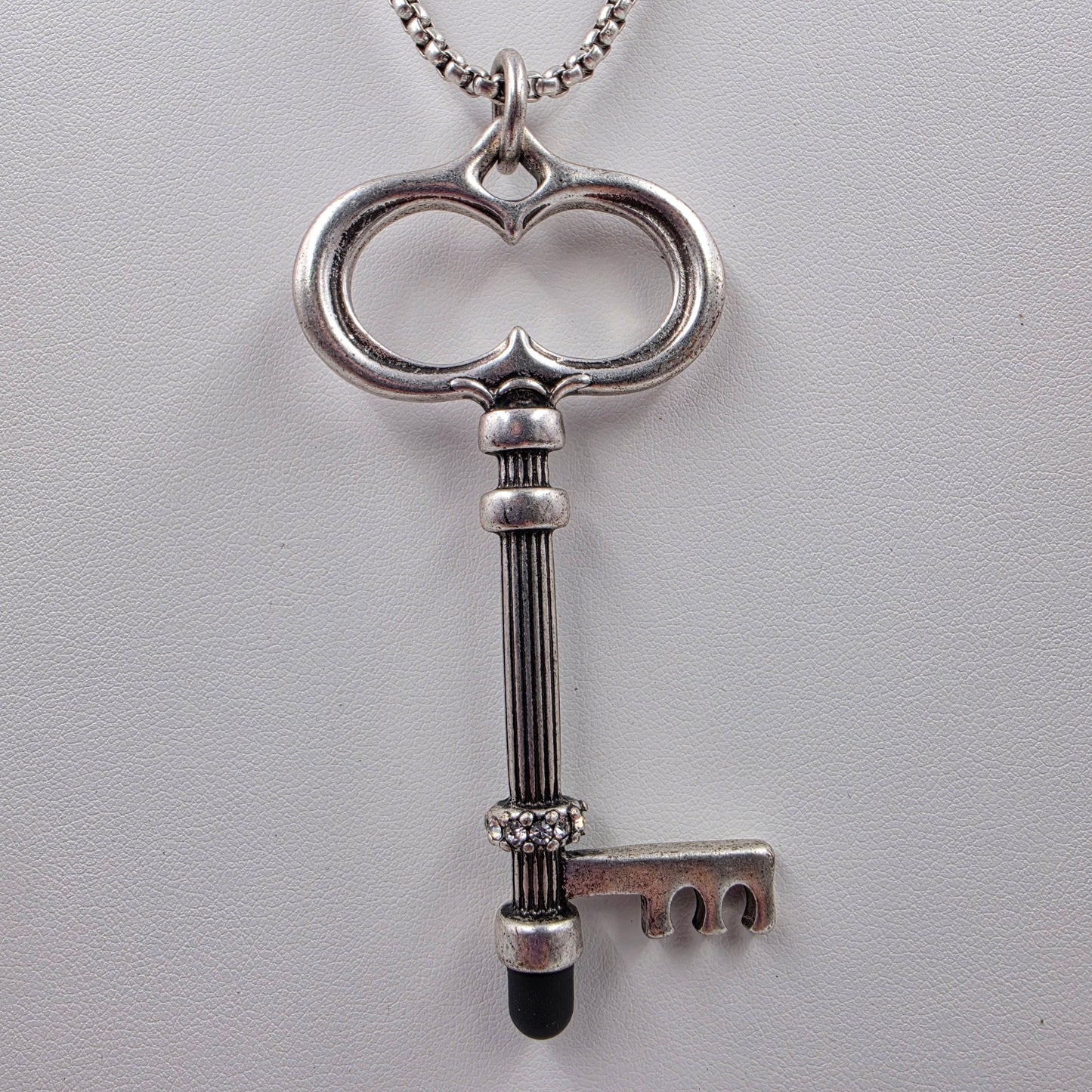 CHICOS Silver Tone 34"-38" Adjustable Clear Rhinestone/Key Necklace