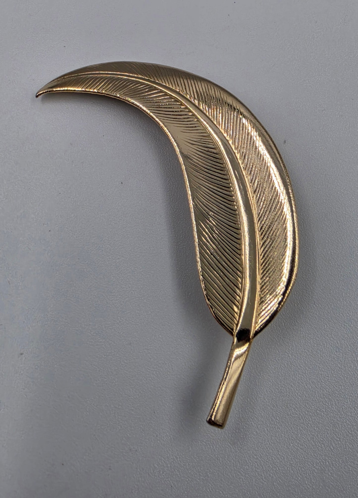 1980's Gold Plated Textured Leaf Brooch