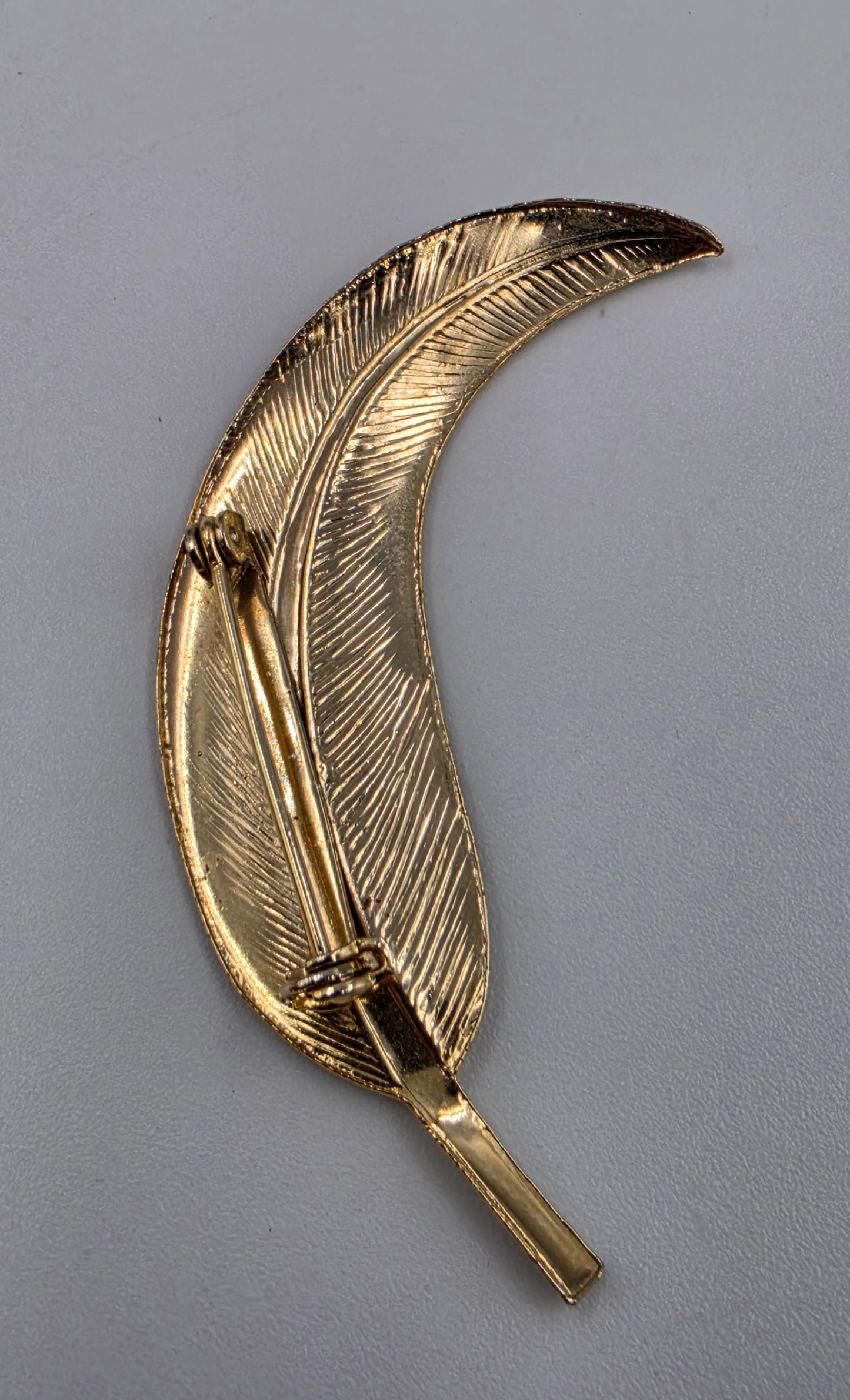 1980's Gold Plated Textured Leaf Brooch