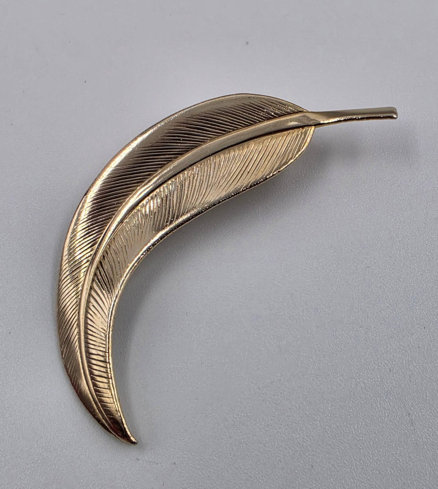 1980's Gold Plated Textured Leaf Brooch