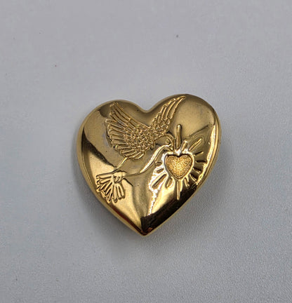 THE VARIETY CLUB Vintage Gold Tone Carved Dove Heart Brooch